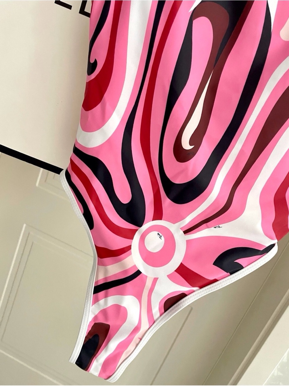 Emilio Pucci Pink Multicolor Swirl One-Piece Bikini Set - Picture 8 of 9